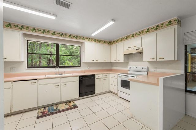 4703 NW 124TH STREET, Gainesville, FL 32606