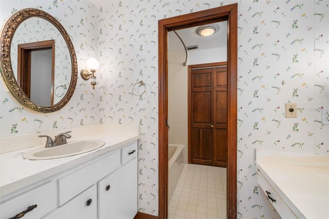 4703 NW 124TH STREET, Gainesville, FL 32606