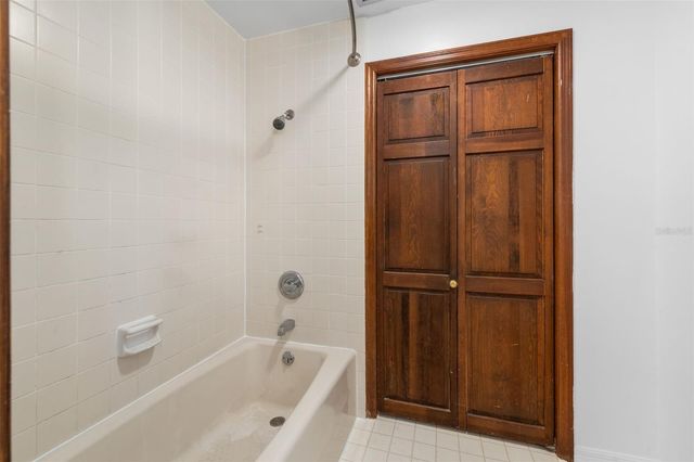 4703 NW 124TH STREET, Gainesville, FL 32606