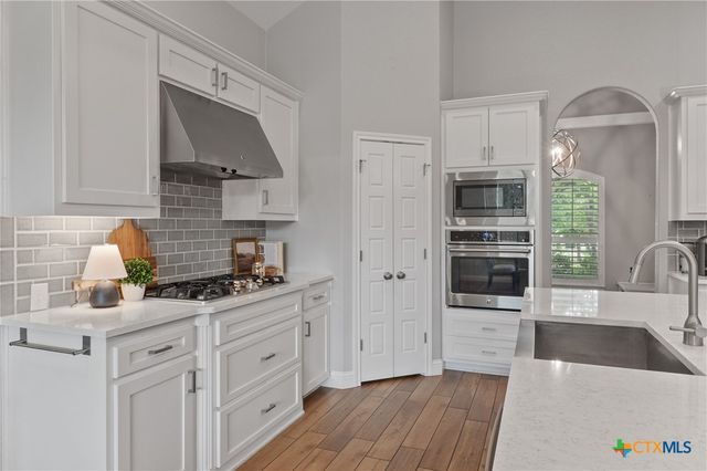 12007 Lago Terra Boulevard, Belton, TX 76513