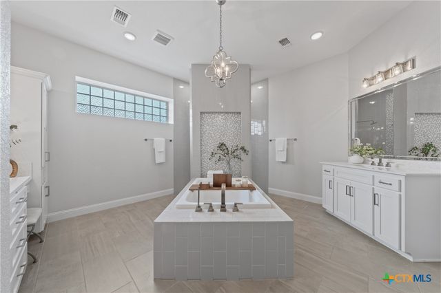 12007 Lago Terra Boulevard, Belton, TX 76513
