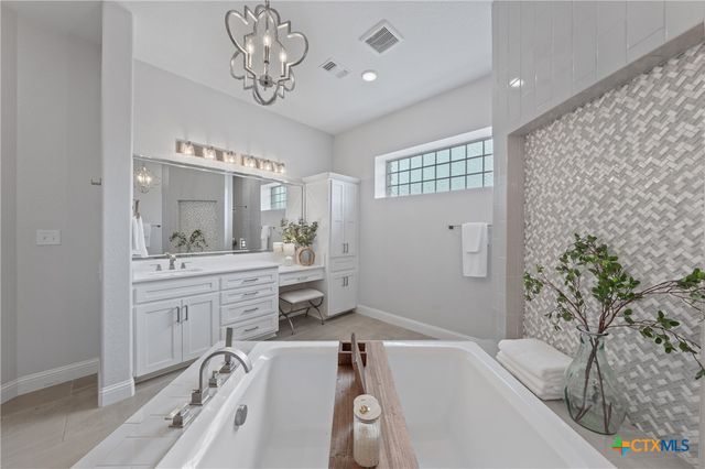 12007 Lago Terra Boulevard, Belton, TX 76513