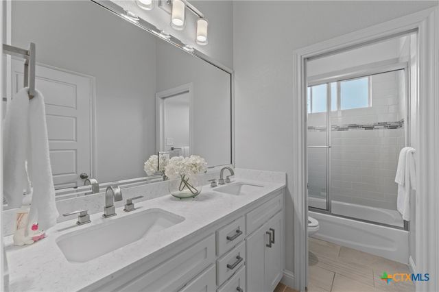 12007 Lago Terra Boulevard, Belton, TX 76513