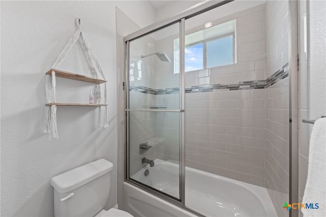 12007 Lago Terra Boulevard, Belton, TX 76513