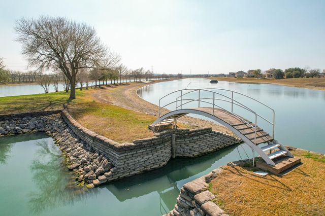 10700 Aqualux CV, Buda, TX 78610