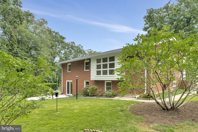 3718 WARWICK CIR, Fairfax, VA 22030