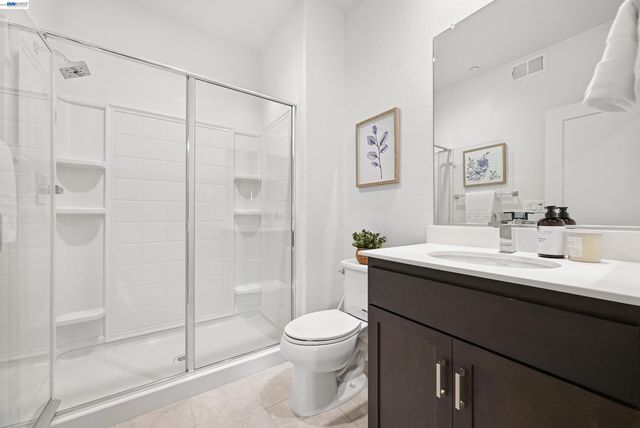 37660 Cape Cod Rd, Newark, CA 94560