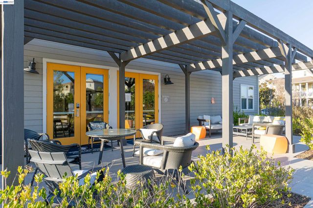 37660 Cape Cod Rd, Newark, CA 94560