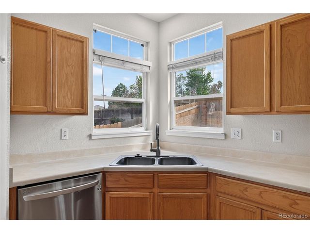 19268 E Caspian Pl, Aurora, CO 80013