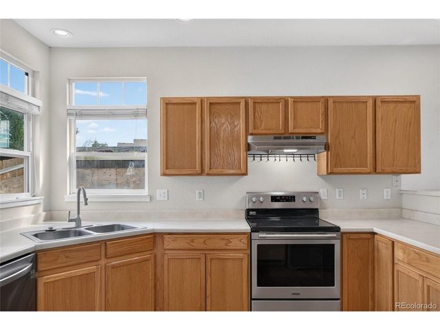 19268 E Caspian Pl, Aurora, CO 80013