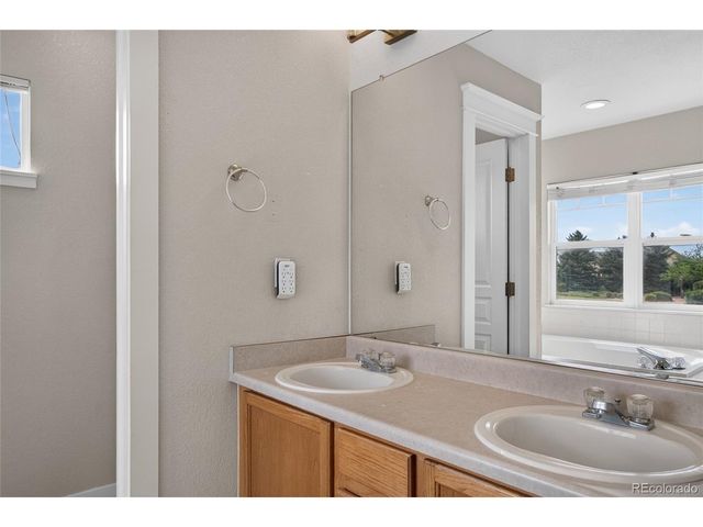 19268 E Caspian Pl, Aurora, CO 80013