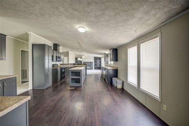 13040 TNT Court Court, Blanchard, OK 73010