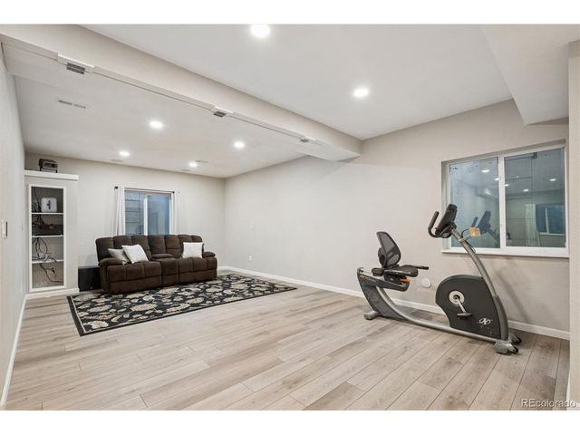 17103 Inca St, Broomfield, CO 80023