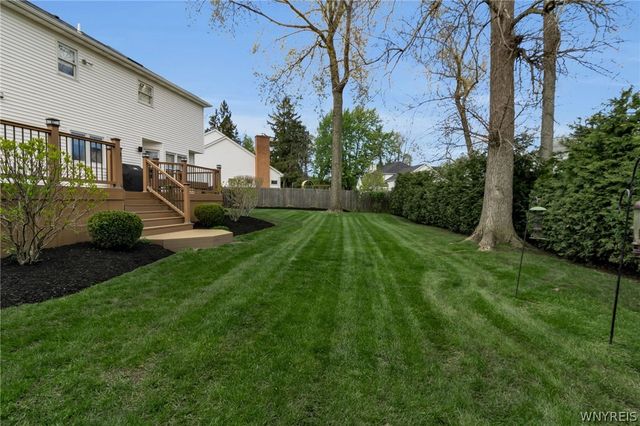 11 Pine Court, Amherst, NY 14221