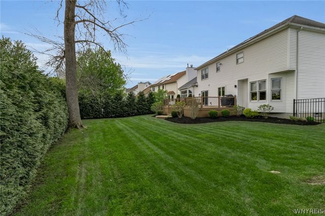11 Pine Court, Amherst, NY 14221