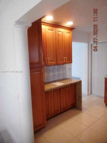 9351 NW 35th Pl, Sunrise, FL 33351