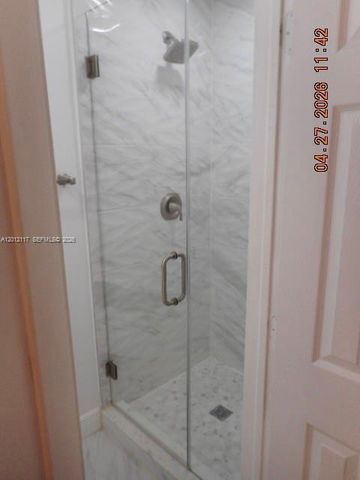 9351 NW 35th Pl, Sunrise, FL 33351