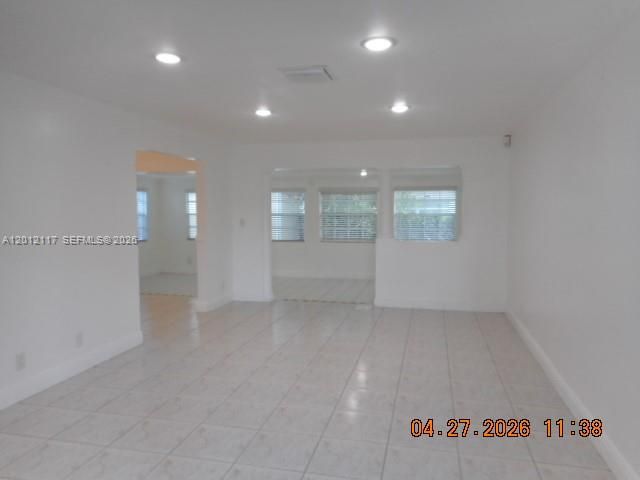 9351 NW 35th Pl, Sunrise, FL 33351