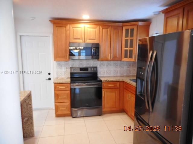 9351 NW 35th Pl, Sunrise, FL 33351
