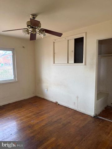 2508 SAINT CLAIR DR, Temple Hills, MD 20748