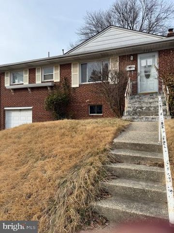 2508 SAINT CLAIR DR, Temple Hills, MD 20748