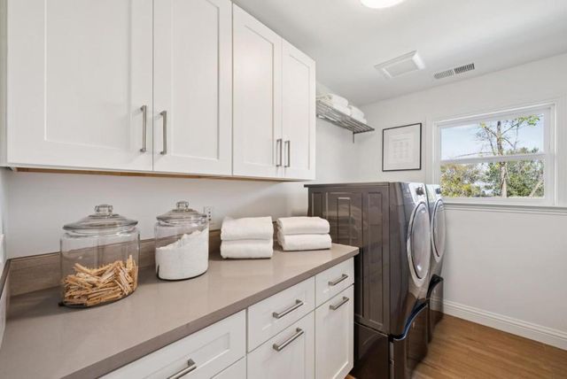 900 Highlands Circle, Los Altos, CA 94024