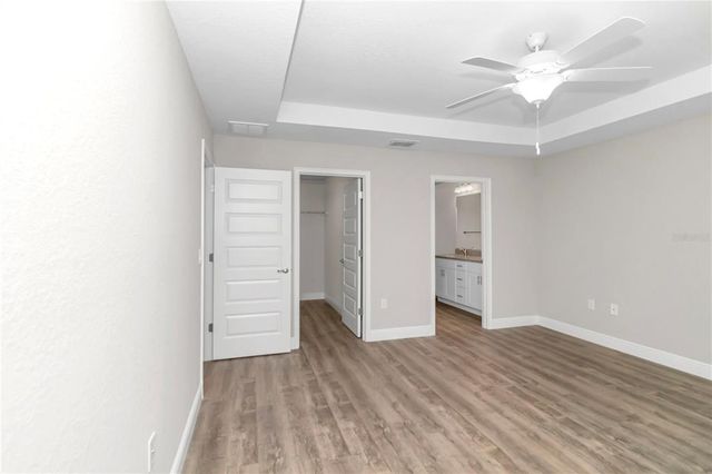 25 LOCUST LOOP LANE, Ocala, FL 34472