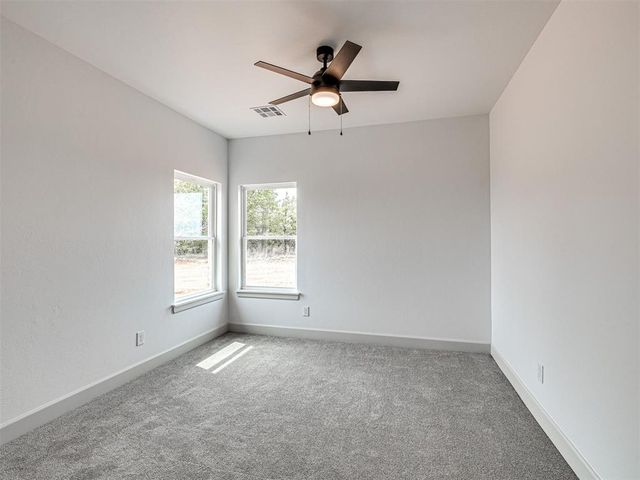 1236 Twin Oaks Drive, Blanchard, OK 73010