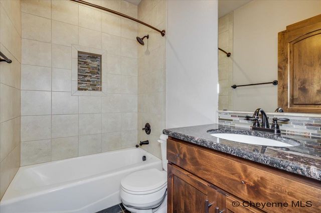 6519 HIGH SPRING ROAD, Cheyenne, WY 82001