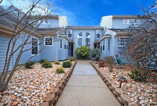 5 Cambridge Drive D, Monroe, NJ 08831