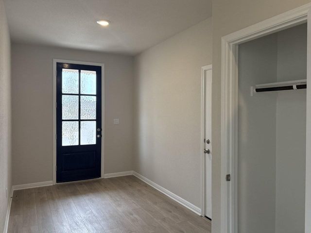 125 Knockout Rose DR, San Marcos, TX 78666