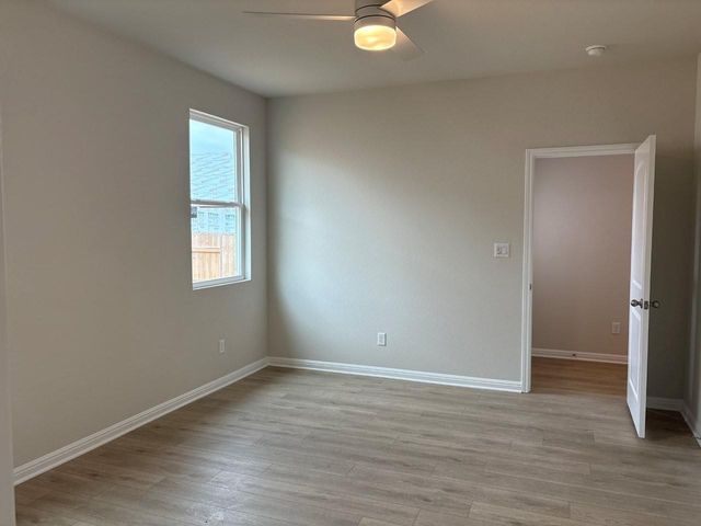 125 Knockout Rose DR, San Marcos, TX 78666