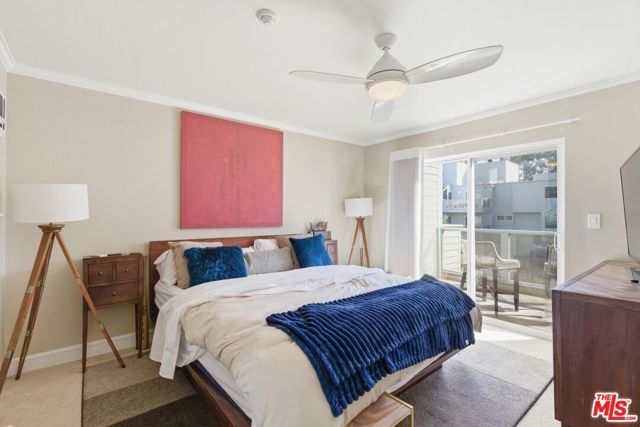 240 The 310, Redondo Beach, CA 90277