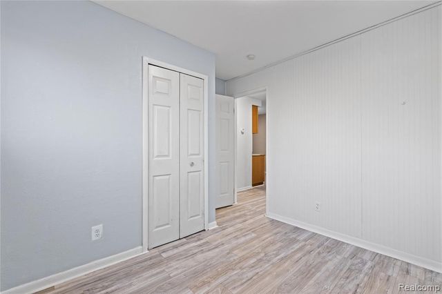 5627 Gertrude Street, Dearborn Heights, MI 48125