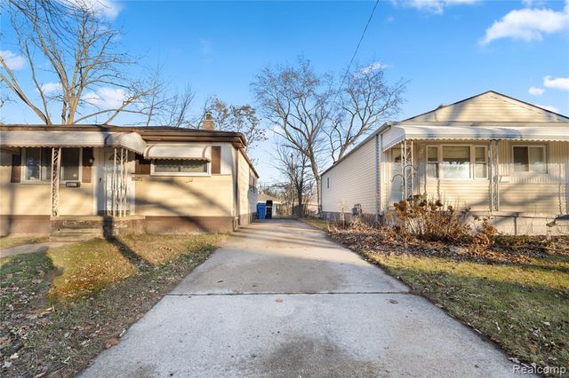 5627 Gertrude Street, Dearborn Heights, MI 48125