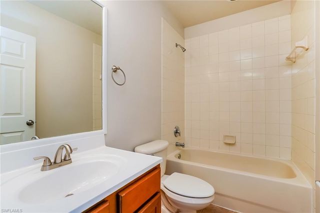 17570 Cherry Ridge LN, Fort Myers, FL 33967