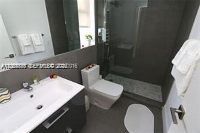 600 15th Street 6, Miami Beach, FL 33139