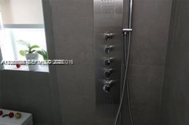 600 15th Street 6, Miami Beach, FL 33139