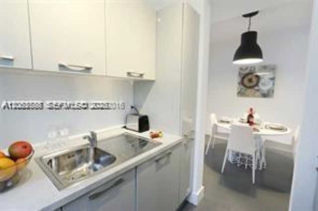600 15th Street 6, Miami Beach, FL 33139