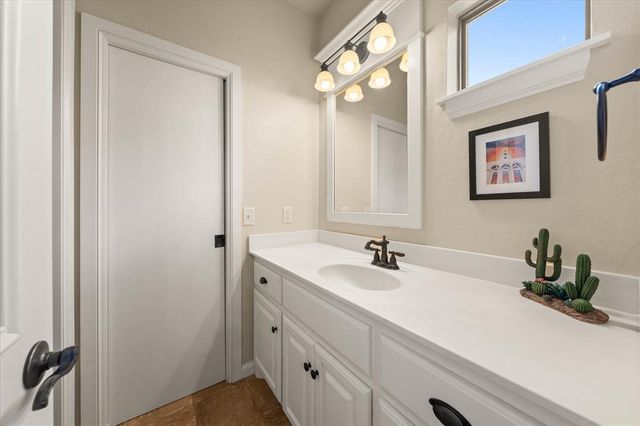 1604 NW 179th Terrace, Edmond, OK 73012