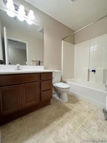 510 62nd St 9, San Diego, CA 92114