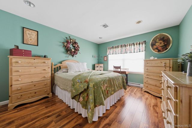 265 Newcastle Court B, Ridge, NY 11961