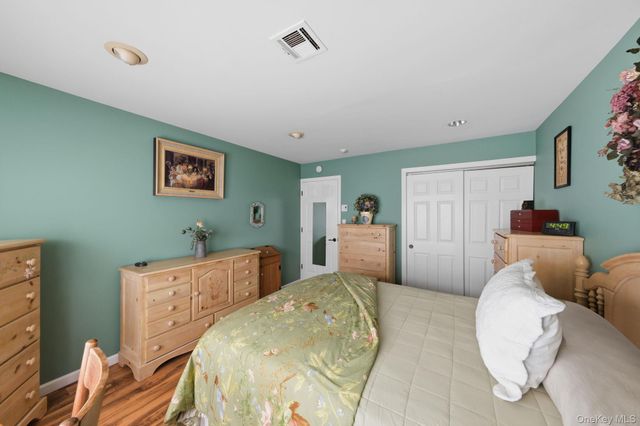 265 Newcastle Court B, Ridge, NY 11961