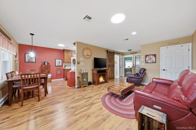 265 Newcastle Court B, Ridge, NY 11961