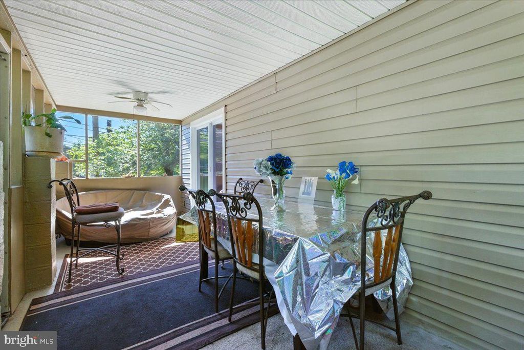 Image 25 of property listing at 12309 LIVINGSTON RD, Fort Washington, MD 20744