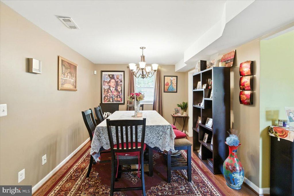 Image 3 of property listing at 12309 LIVINGSTON RD, Fort Washington, MD 20744