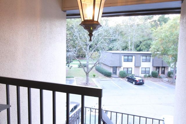 59 Monet Court NW, Atlanta, GA 30327