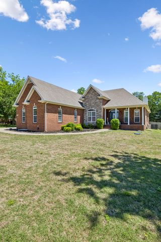 1136 Farmhouse Rd, Lascassas, TN 37085