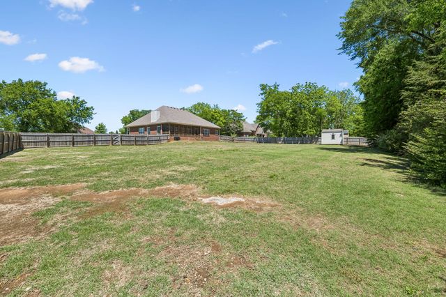 1136 Farmhouse Rd, Lascassas, TN 37085