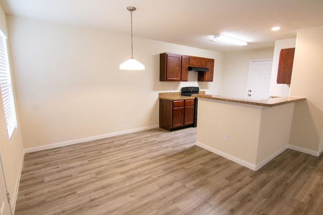 3211 Gold Star Drive, Houston, TX 77082